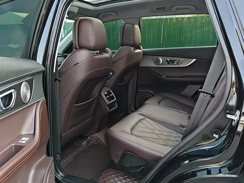 Chery Tiggo 8 PRO — фото 4