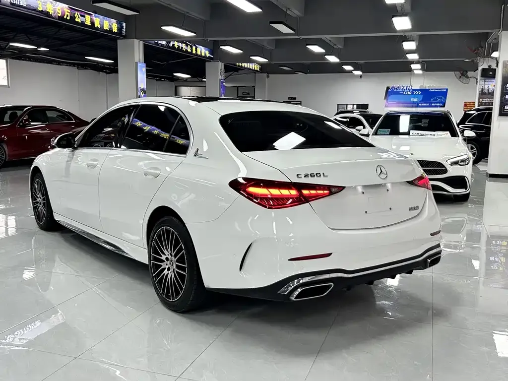 Mercedes-Benz C-Class — фото 2