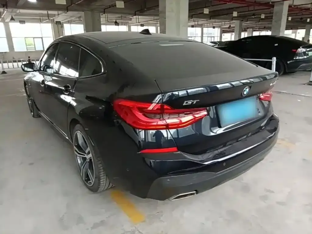 BMW 6 Series GT — фото 9