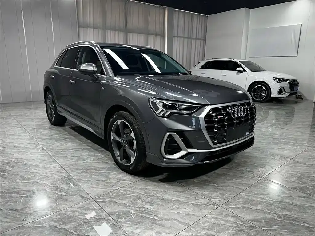 Audi Q3 — фото 7