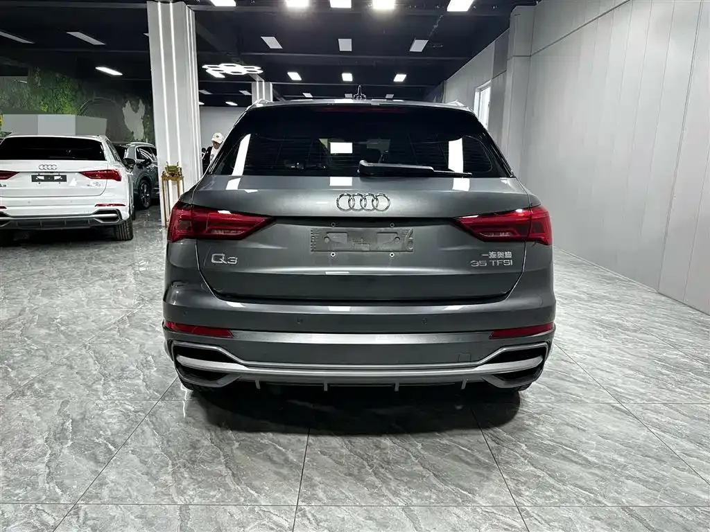 Audi Q3 — фото 9