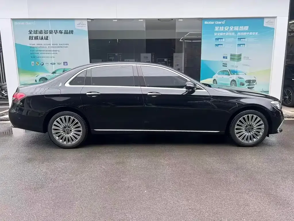 Mercedes-Benz E-Class 2023 из CN, фото 7