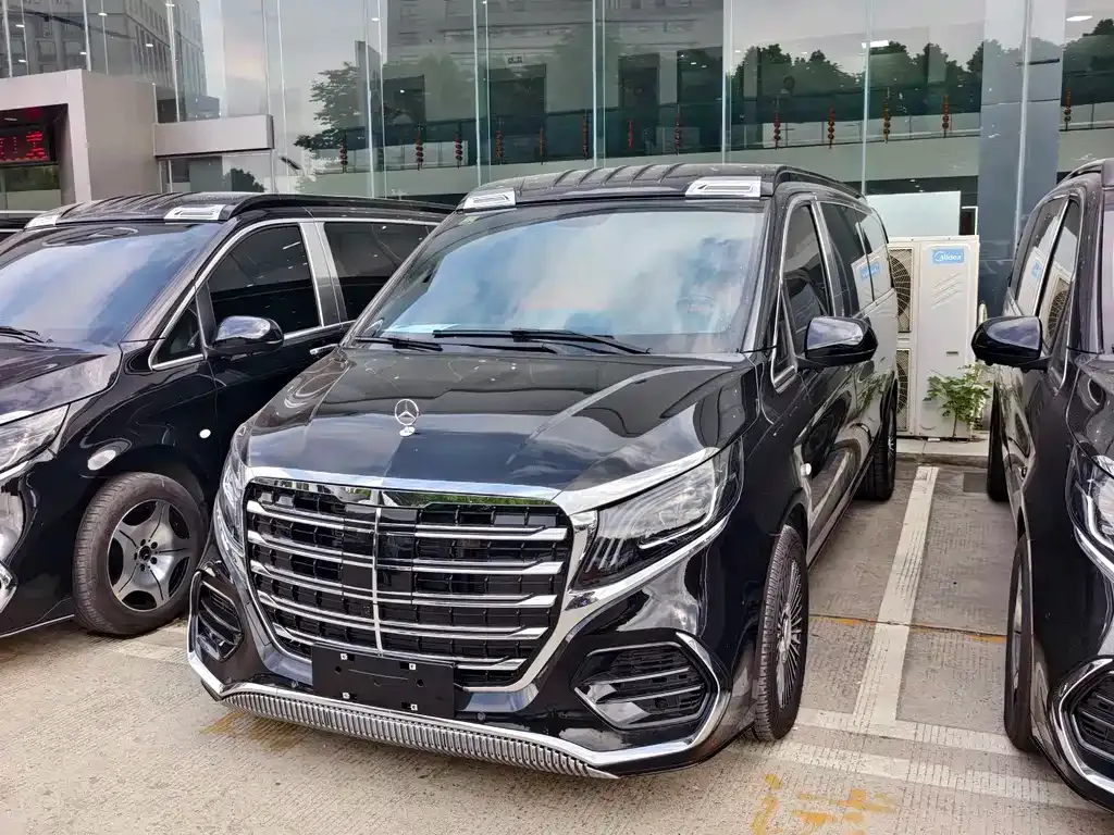 Mercedes-Benz Vito — фото 1