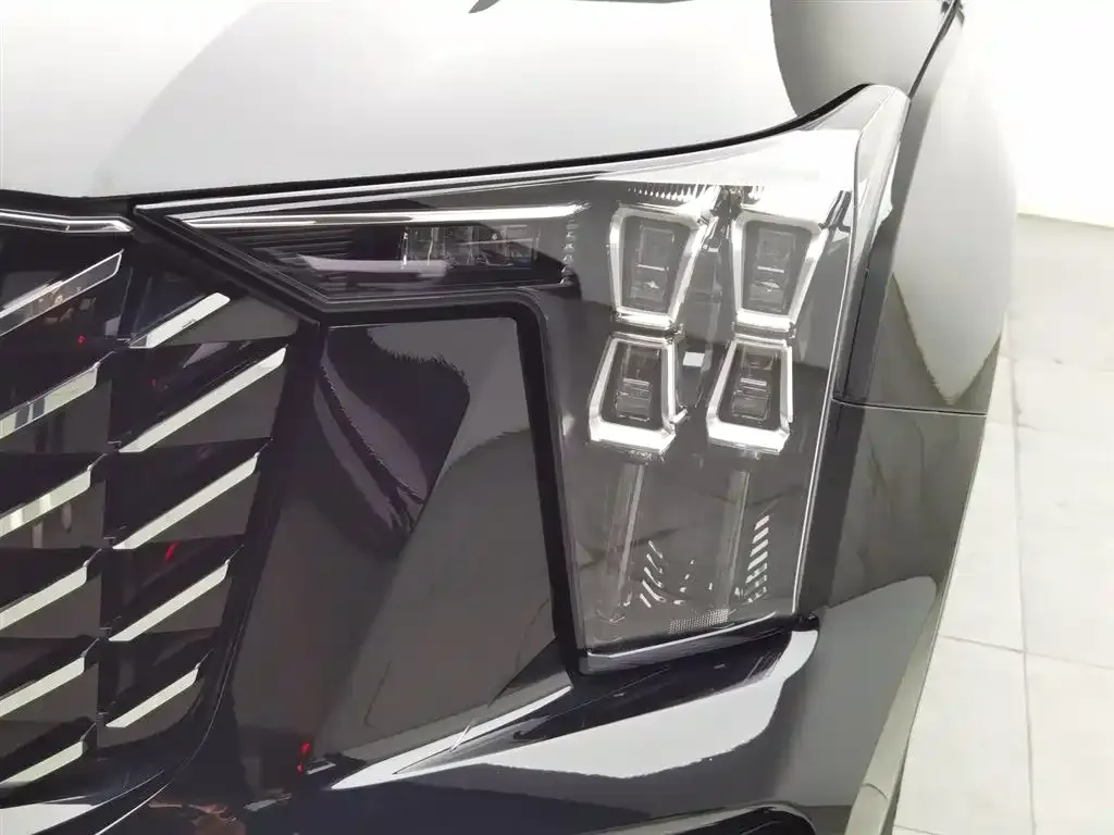 GAC Motor Trumpchi GS8 — фото 6