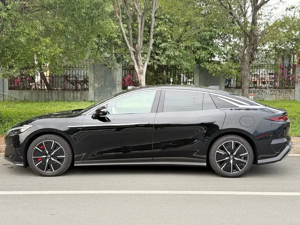 BYD Han L 2026 из CN, фото 8