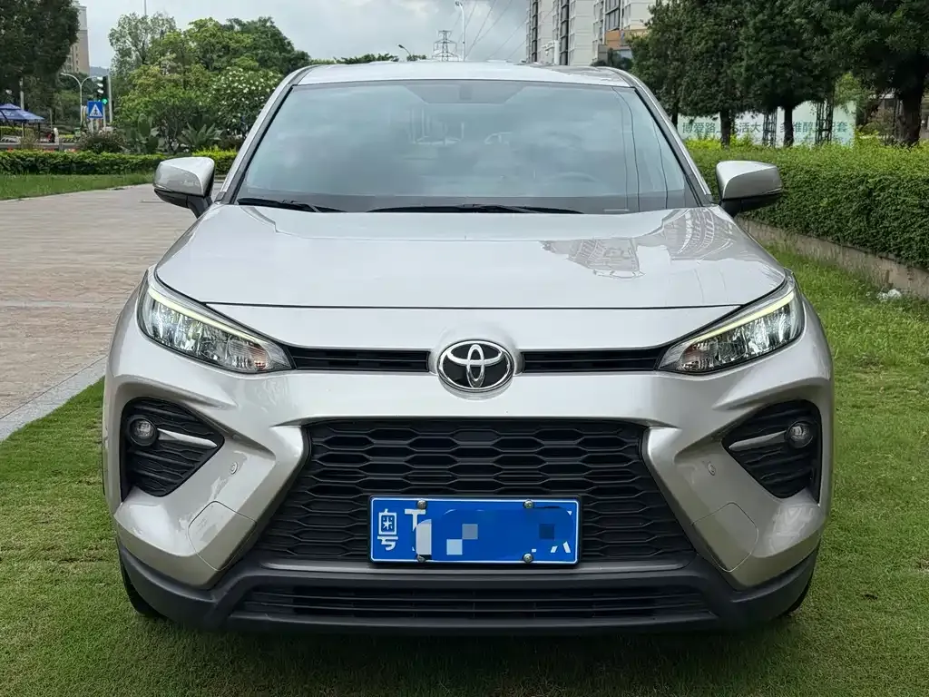 Toyota Wildlander — фото 4