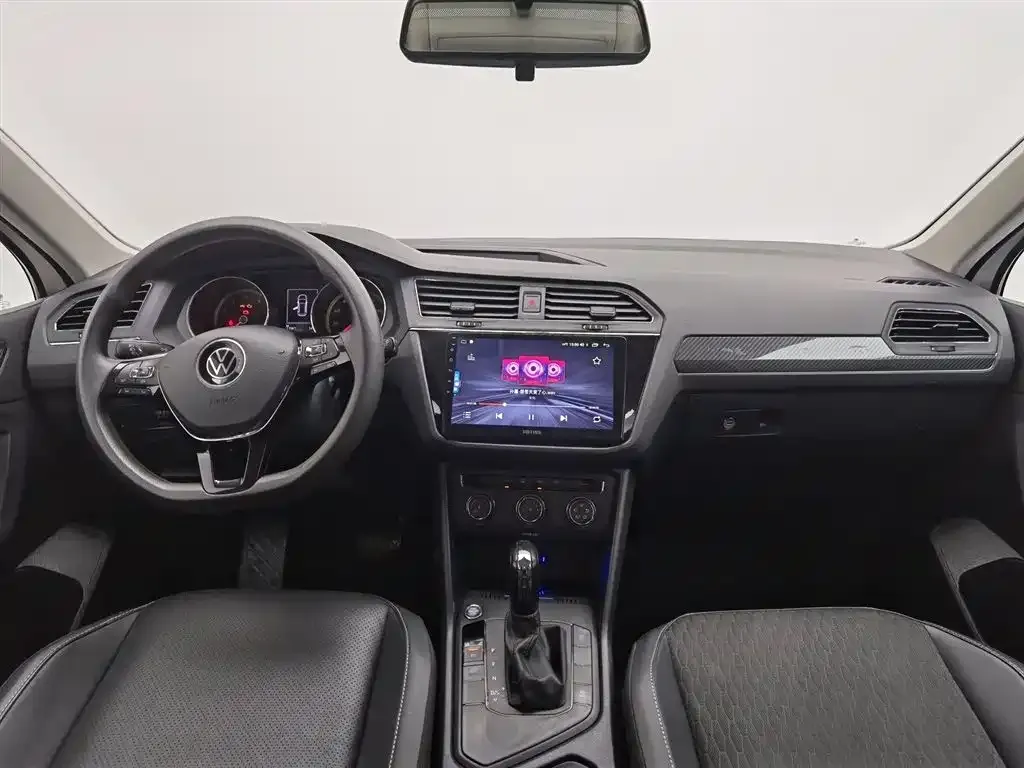 Volkswagen Tiguan L 2021 из CN, фото 8