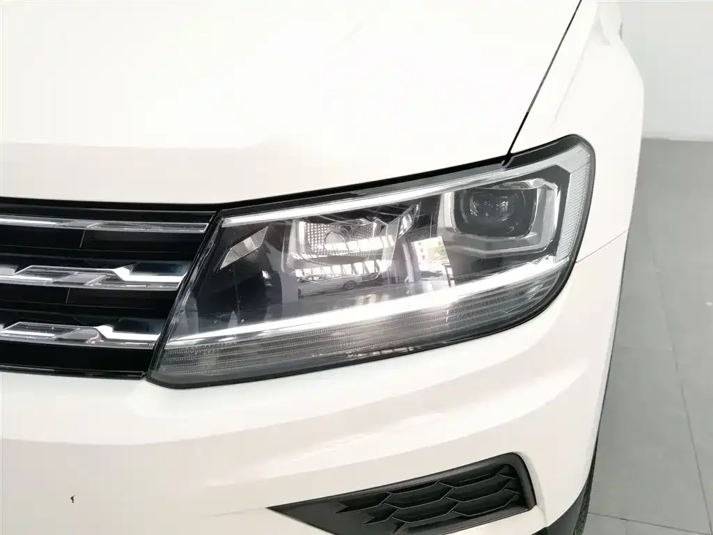Volkswagen Tiguan L 2021 из CN, фото 9