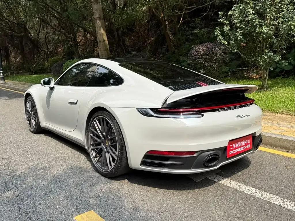 Porsche 911 2021 из CN, фото 5