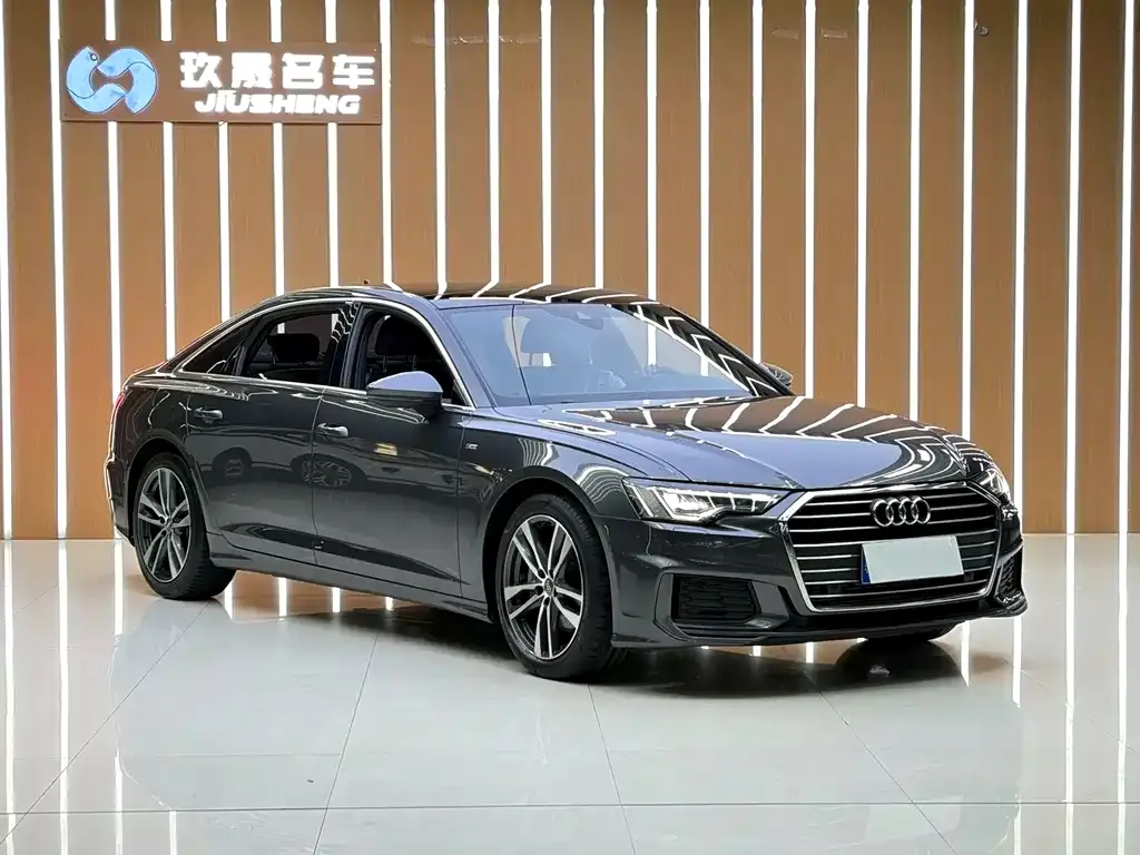 Audi A6L — фото 2