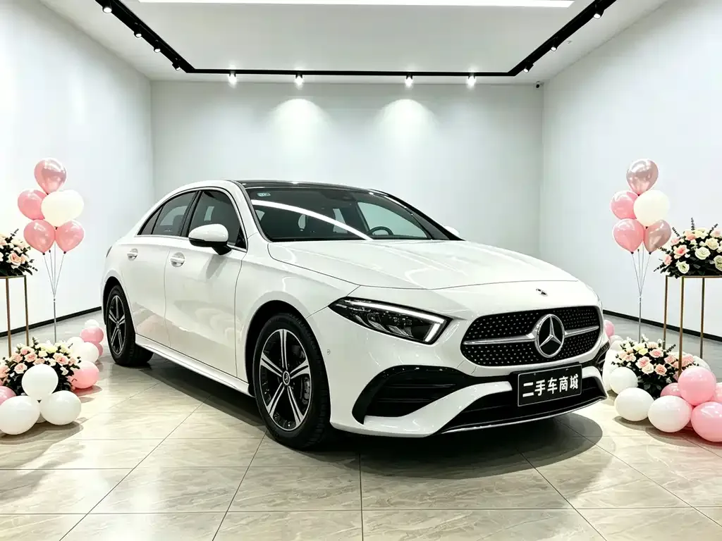 Mercedes-Benz A-Class — фото 1