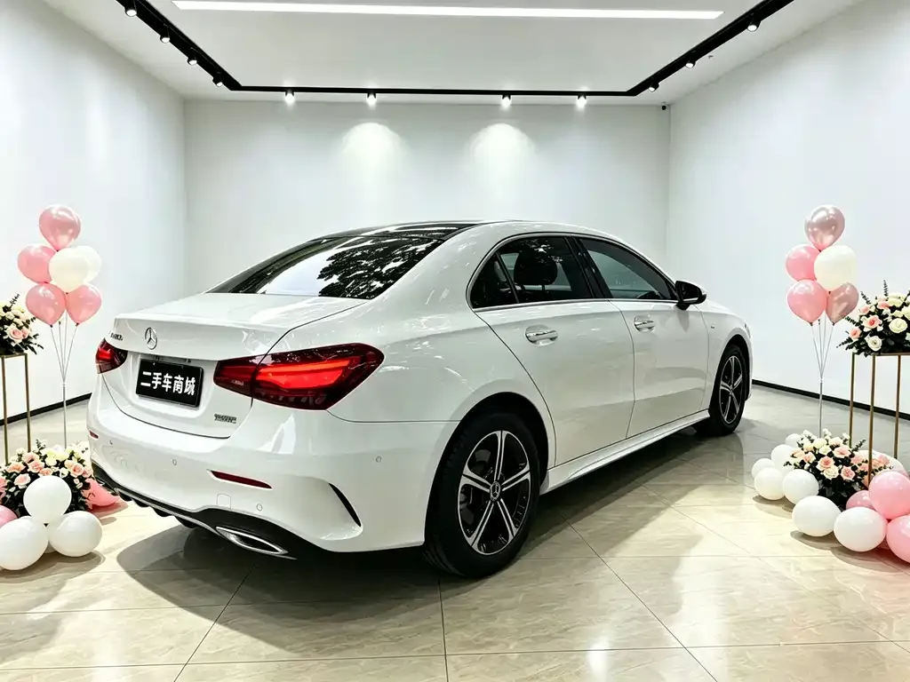 Mercedes-Benz A-Class — фото 5