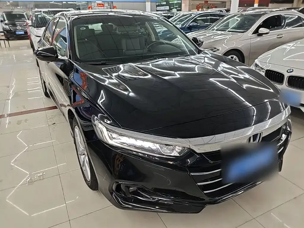 Honda Accord — фото 4