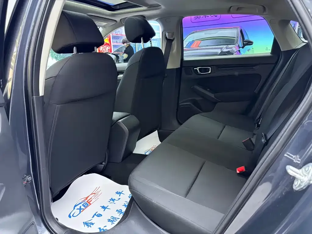 Honda Civic — фото 7