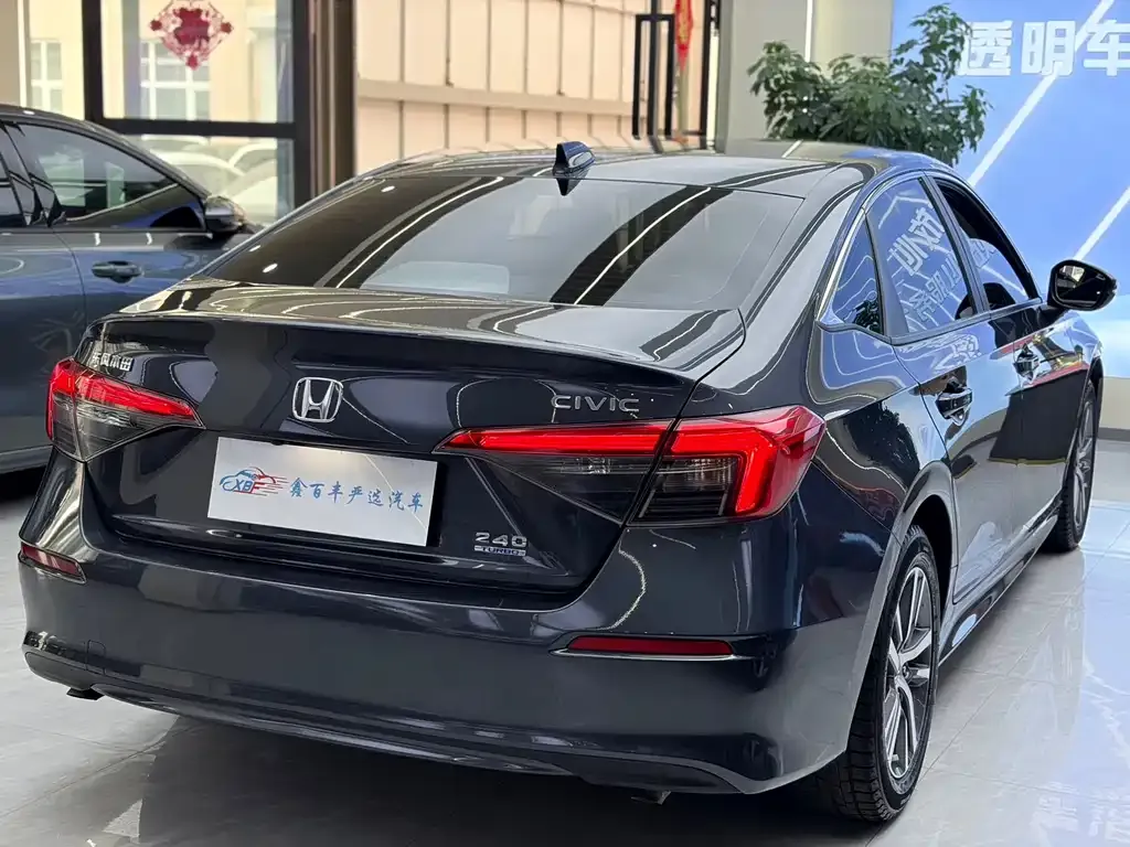 Honda Civic — фото 4