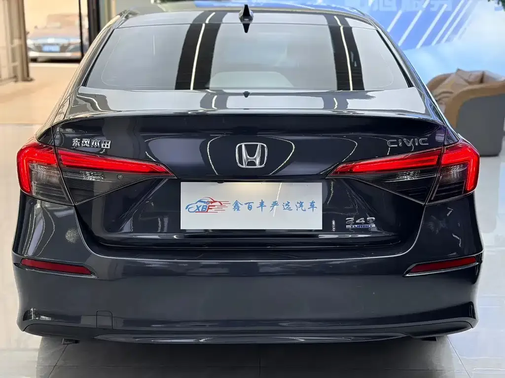 Honda Civic — фото 9