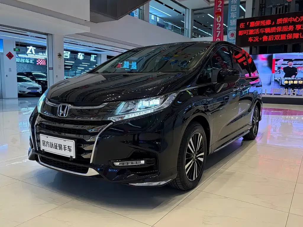 Honda Odyssey — фото 1