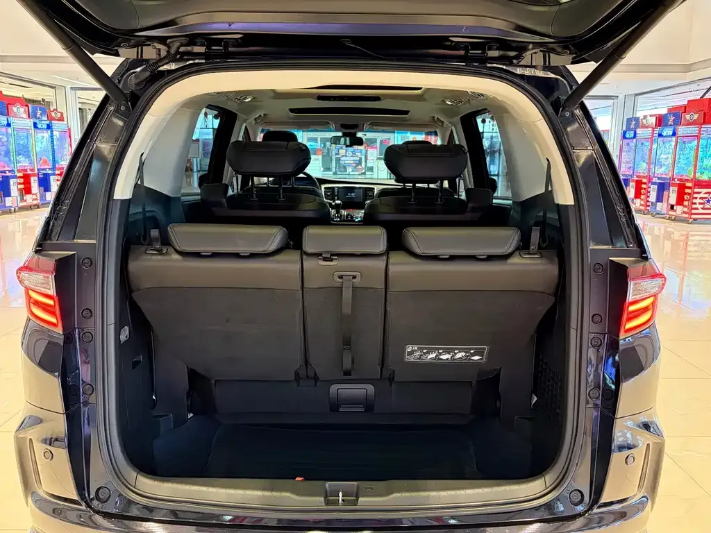 Honda Odyssey — фото 10