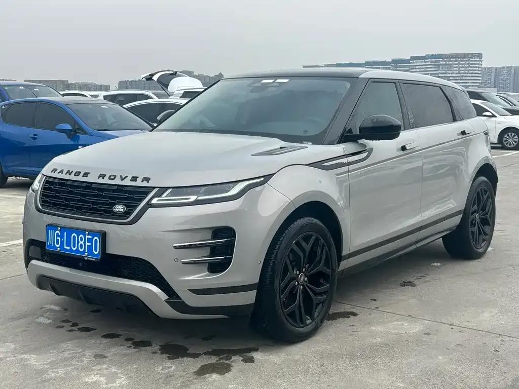 Land Rover Evoque — фото 1