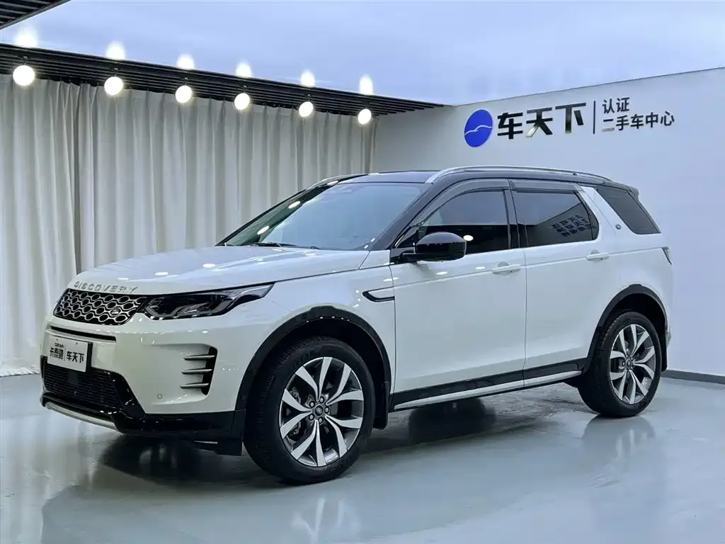 Land Rover Discovery Sport — фото 1