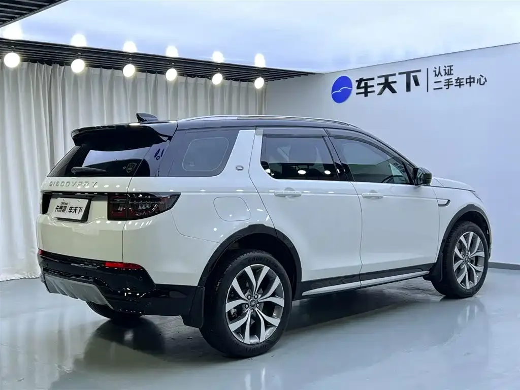 Land Rover Discovery Sport — фото 8