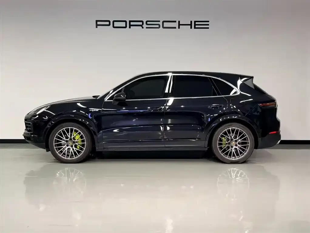 Porsche Cayenne Hybrid — фото 3
