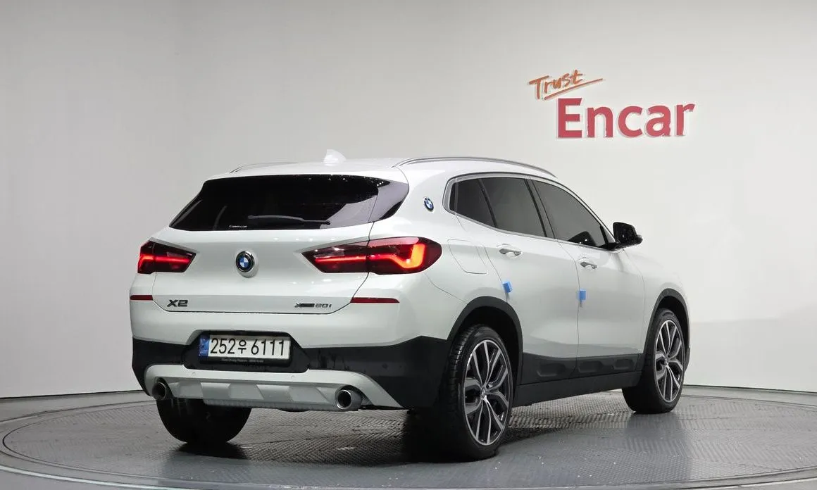 BMW X2 (F39) — фото 7