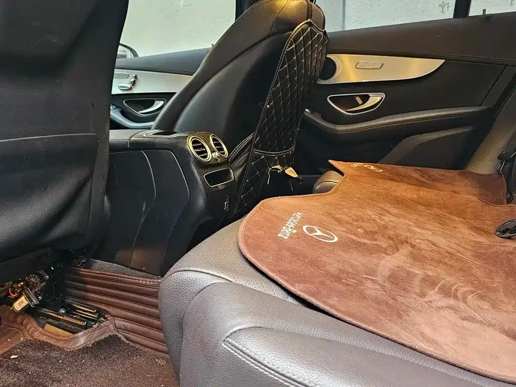 Mercedes-Benz GLC 2021 из CN, фото 9