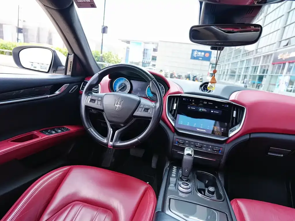 Maserati Ghibli — фото 3