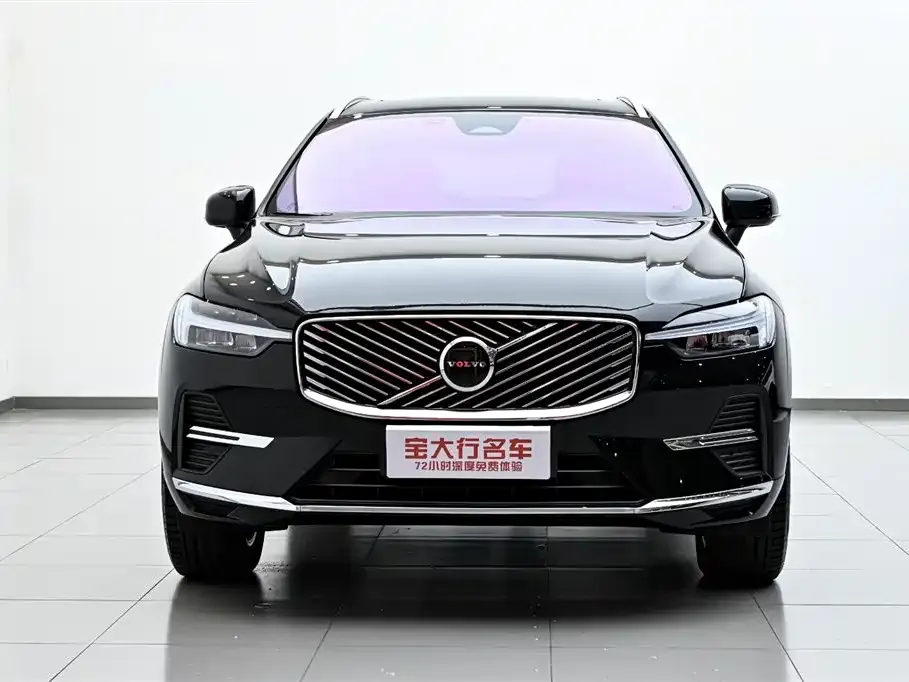 Volvo XC60 — фото 6