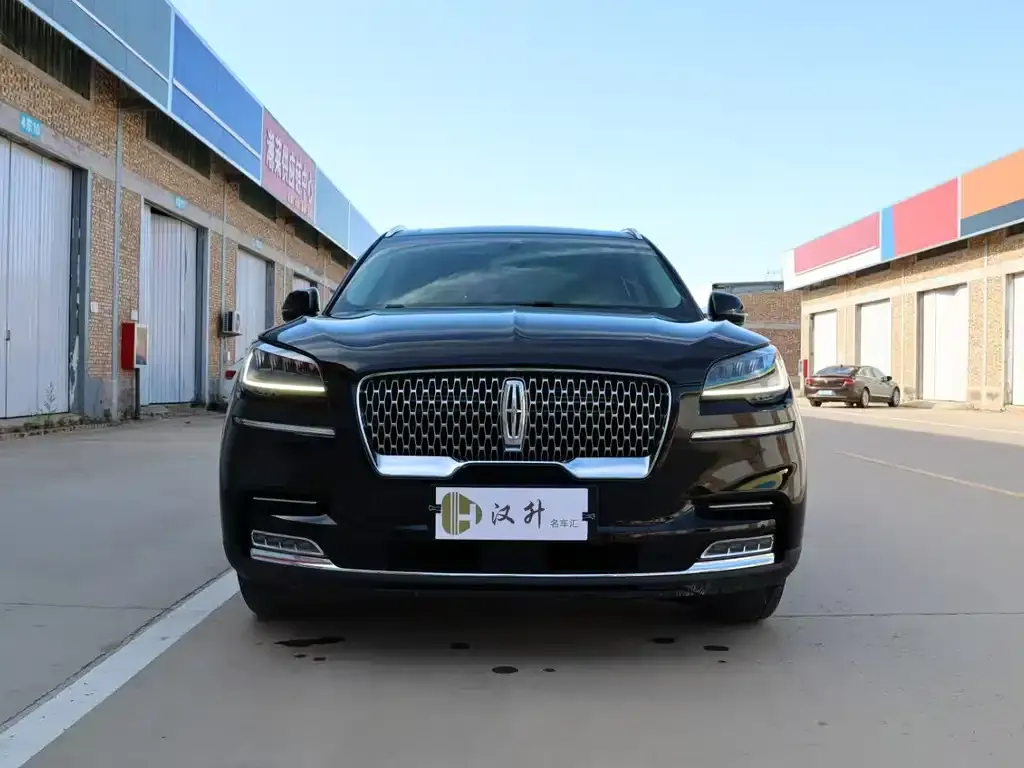 Lincoln Aviator 2023 из CN, фото 8