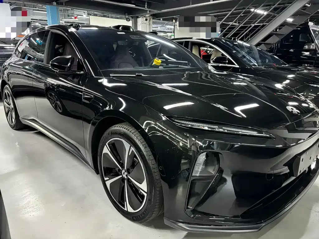 NIO ET5T — фото 9