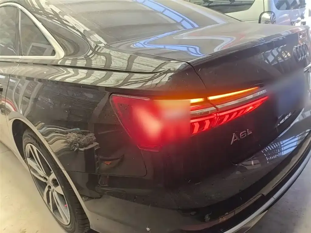 Audi A6L — фото 3