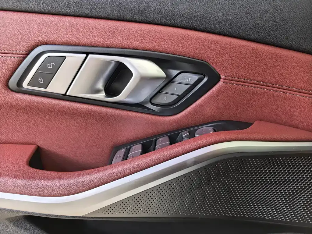 BMW 3 Series — фото 10