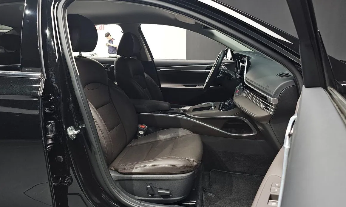 Hyundai Grandeur 2022 из KR, фото 6