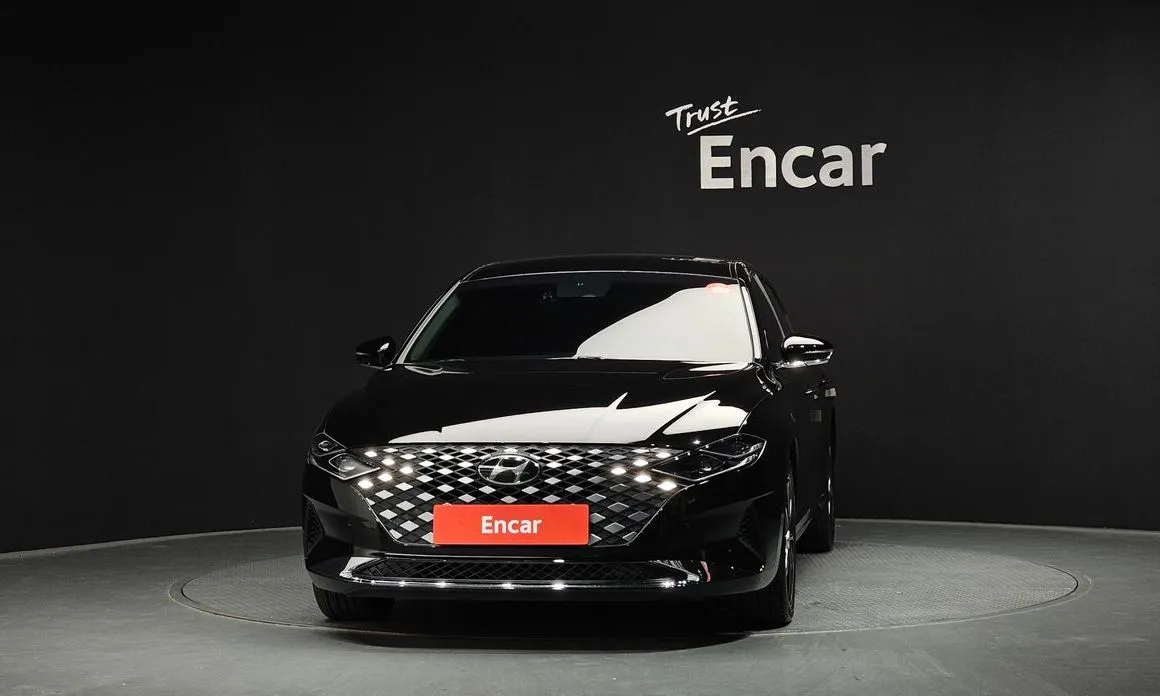 Hyundai Grandeur 2022 из KR, фото 2