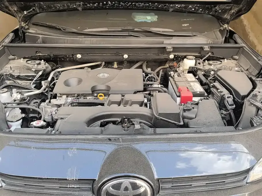 Toyota Wildlander — фото 10