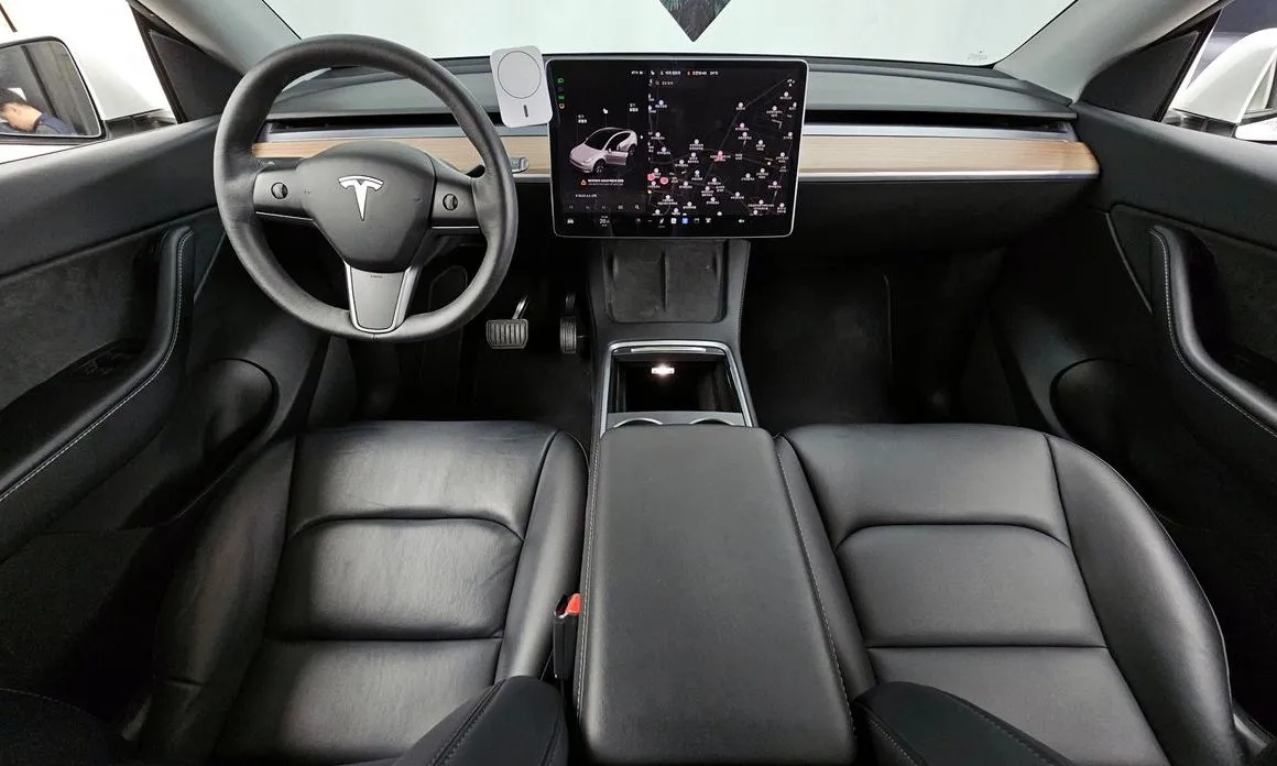 Tesla Model Y 2022 из KR, фото 7