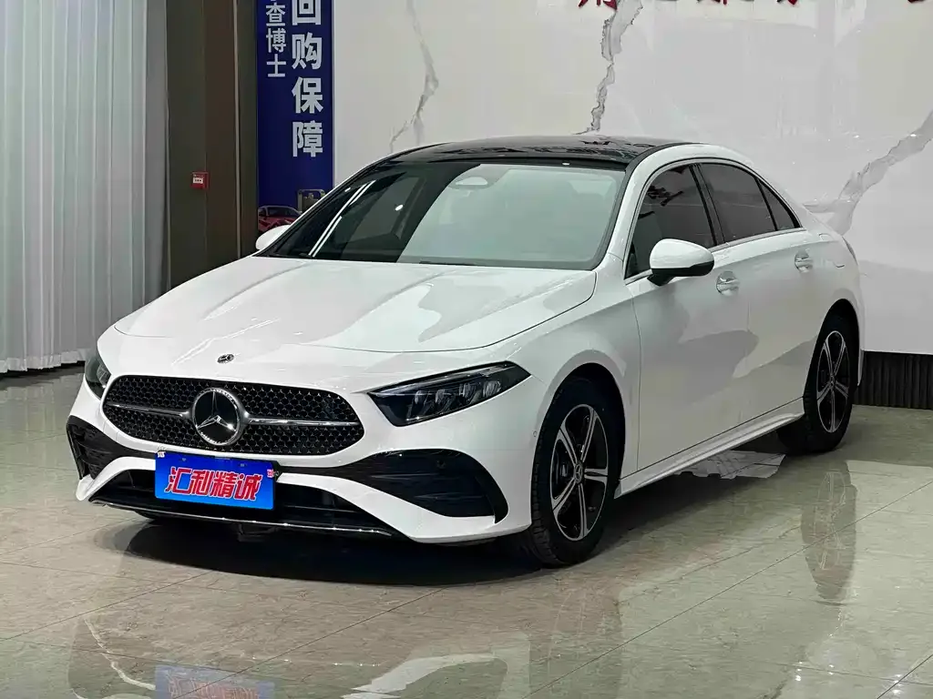 Mercedes-Benz A-Class — фото 1