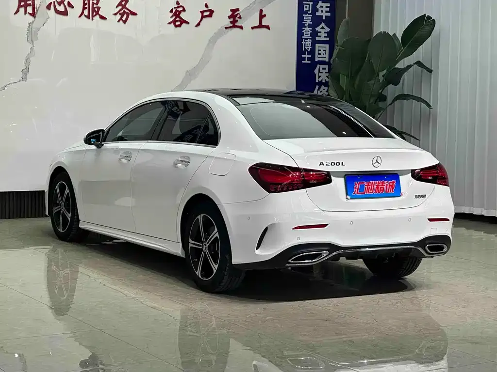 Mercedes-Benz A-Class — фото 8