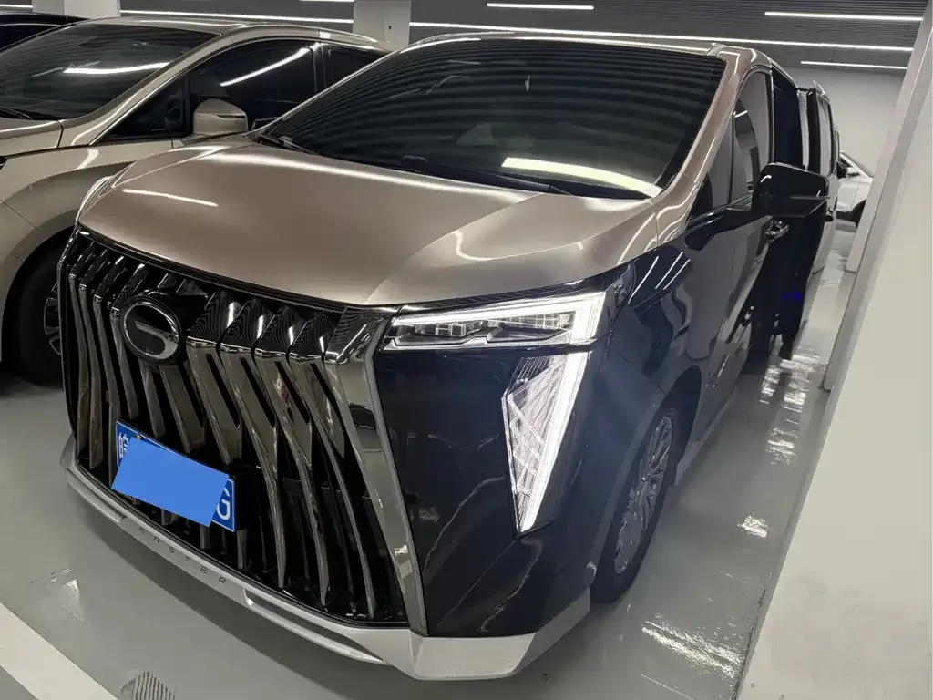 GAC Motor Trumpchi M8 — фото 1