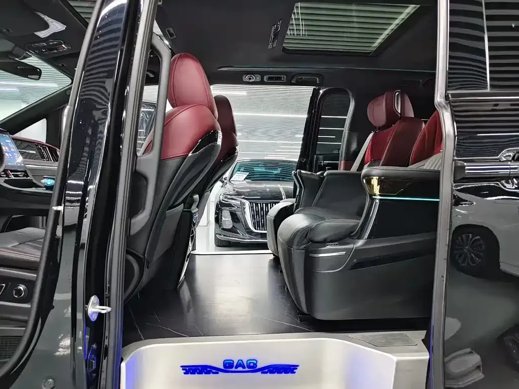 GAC Motor Trumpchi M8 — фото 10