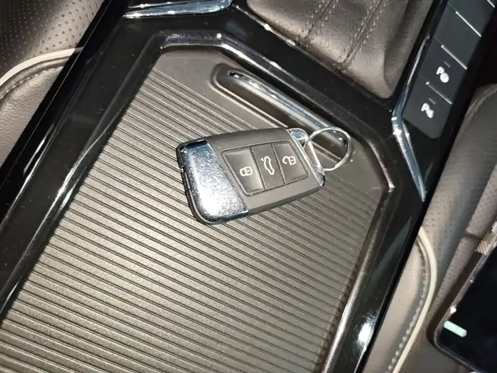 Volkswagen Passat — фото 5