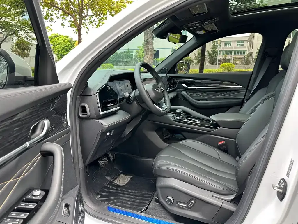 Geely Xingyue L 2024 из CN, фото 5