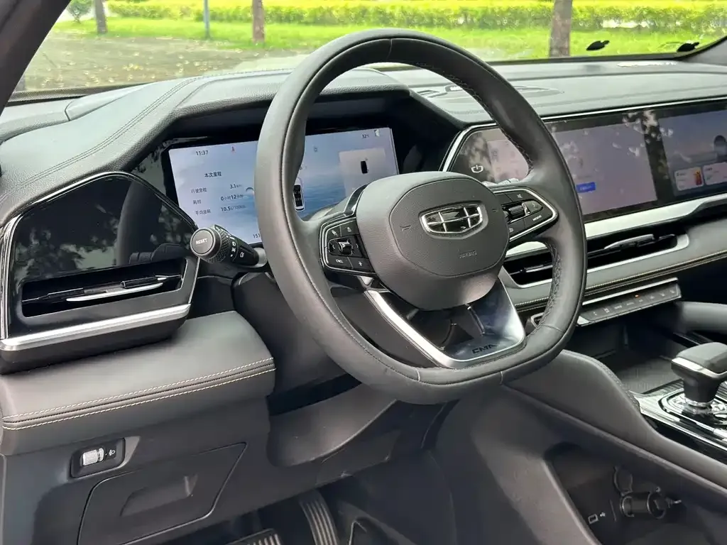 Geely Xingyue L 2024 из CN, фото 4