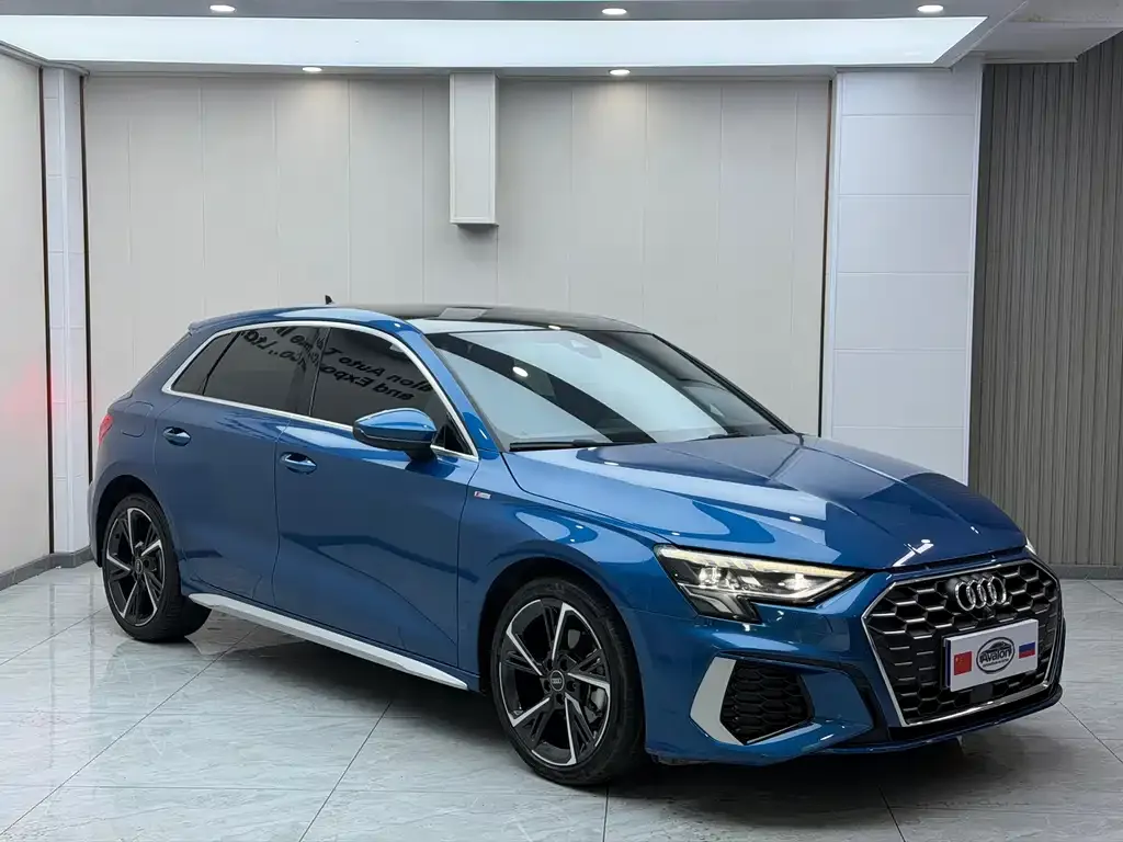Audi A3 2023 из CN, фото 6