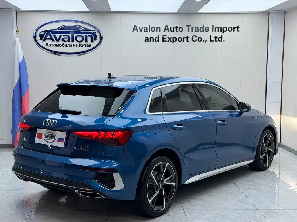 Audi A3 2023 из CN, фото 3