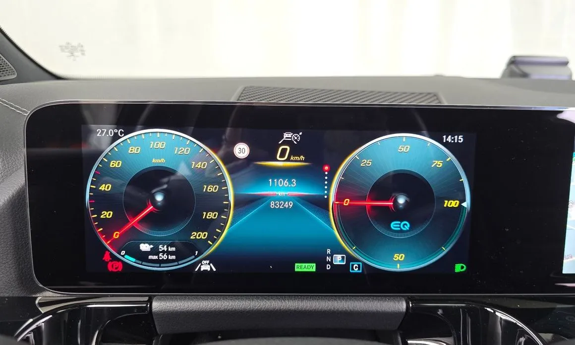 Mercedes-Benz EQA 2022 из KR, фото 2