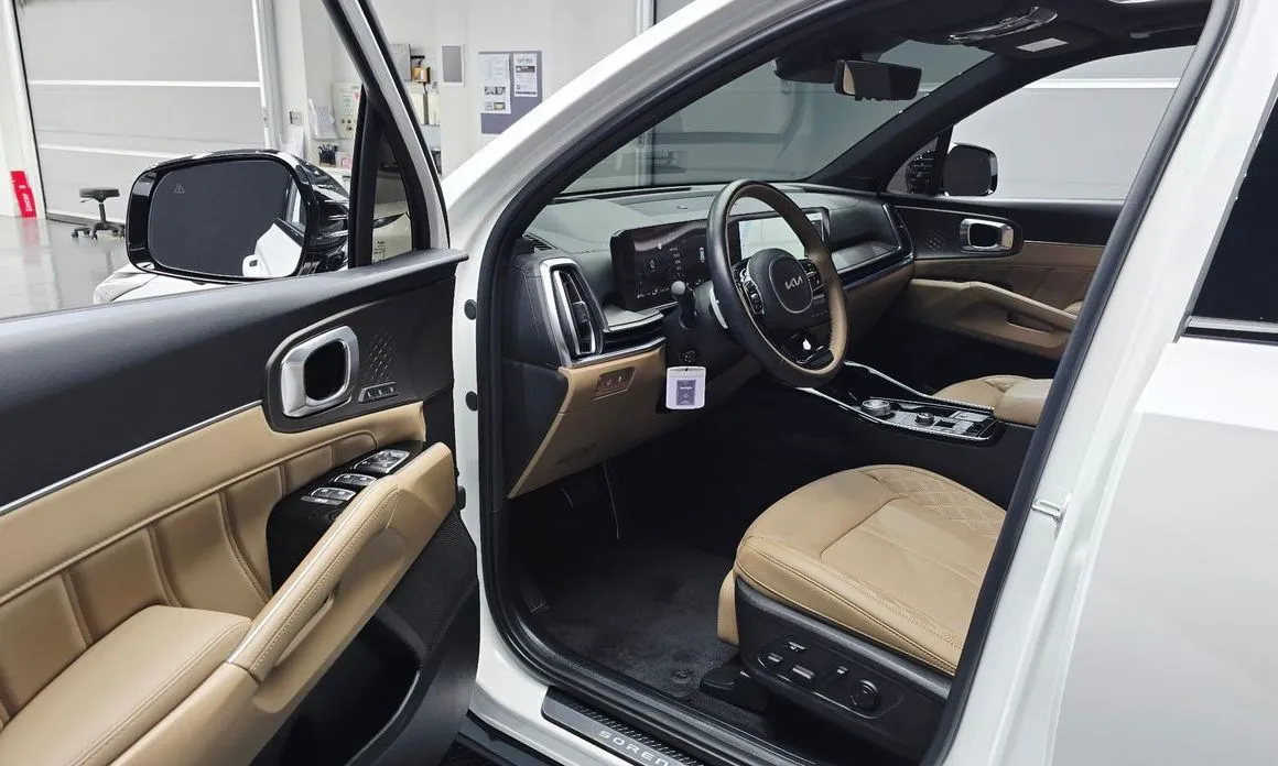 Kia Sorento — фото 10