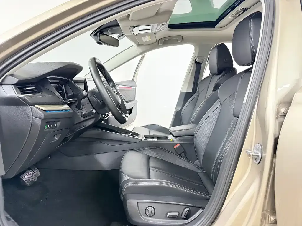 Skoda Octavia — фото 3
